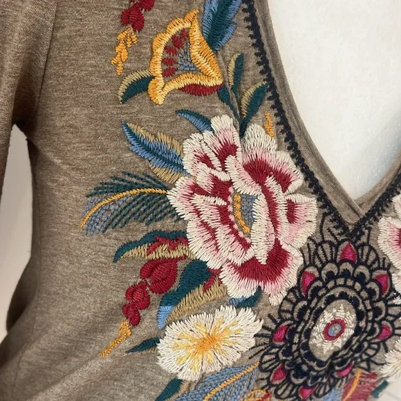Johnny Was Darielle Embroidered Flare Sleeve Blouse Country Top Boho Bohemian XS - Picture 8 of 11